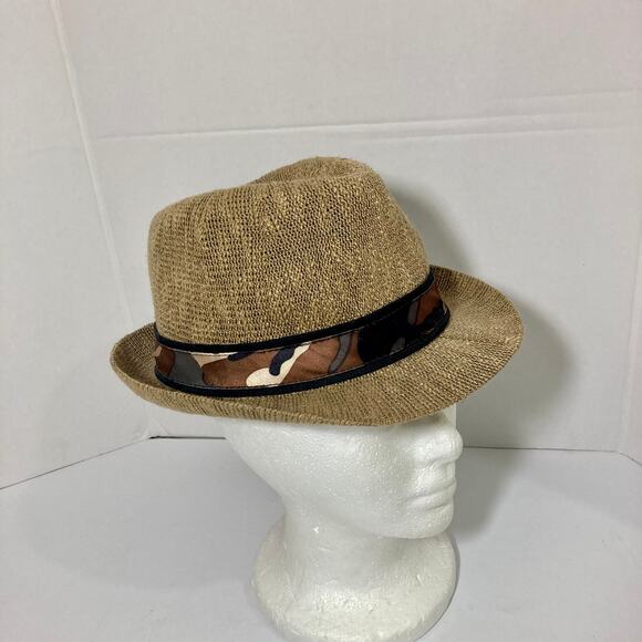 Tan woven jute fedora hat with camo hatband - Picture 11 of 12